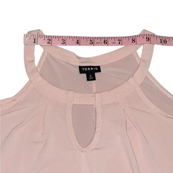 torrid Pink Cold Shoulder Top Size 0 - Picture 8 of 15